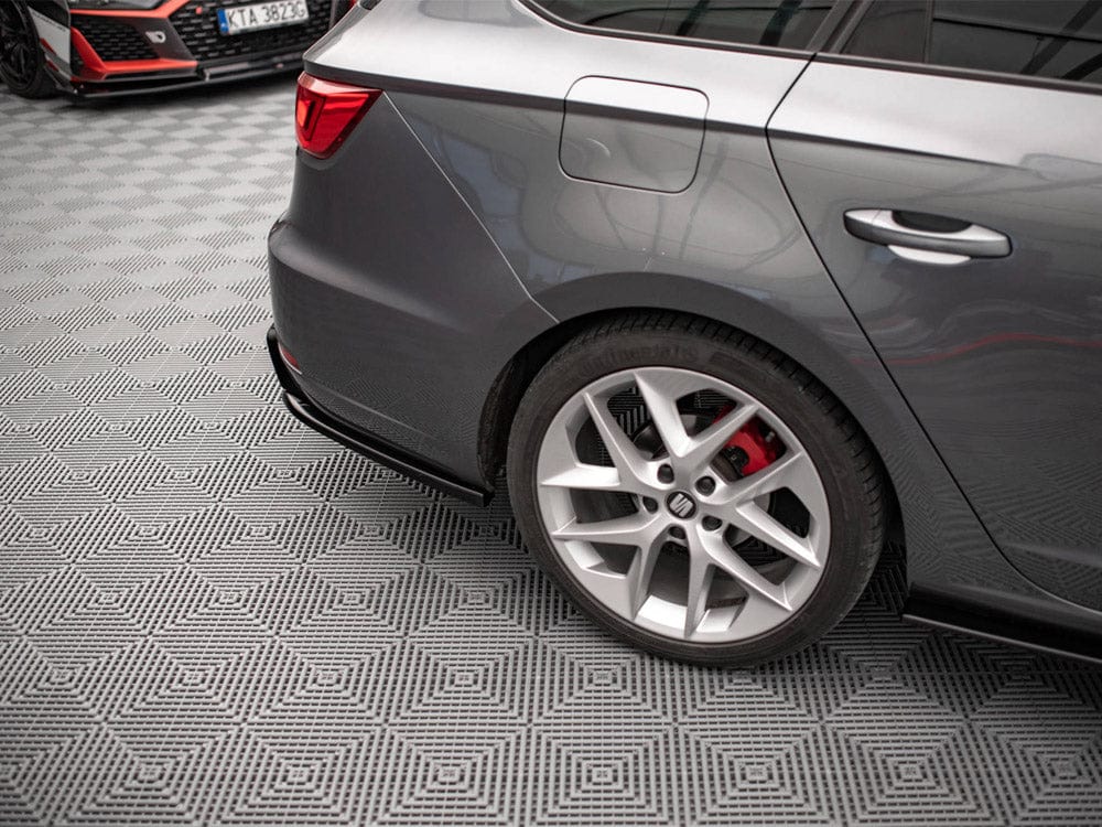 Maxton Design Rear Side Splitters V.2 Seat Leon FR Sportstourer MK3 2012-2016 Maxton Design SR