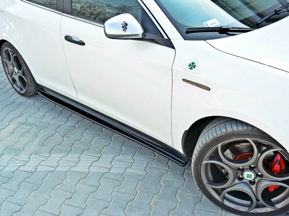 Maxton Design Side Skirts Diffusers Alfa Romeo Giulietta 2010-2015 Maxton Design SR