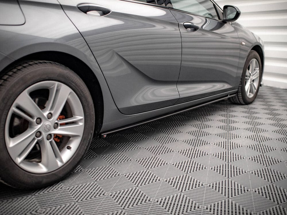 Maxton Design Side Skirts Diffusers Opel / Vauxhall Insignia MK2 2017- Maxton Design SR