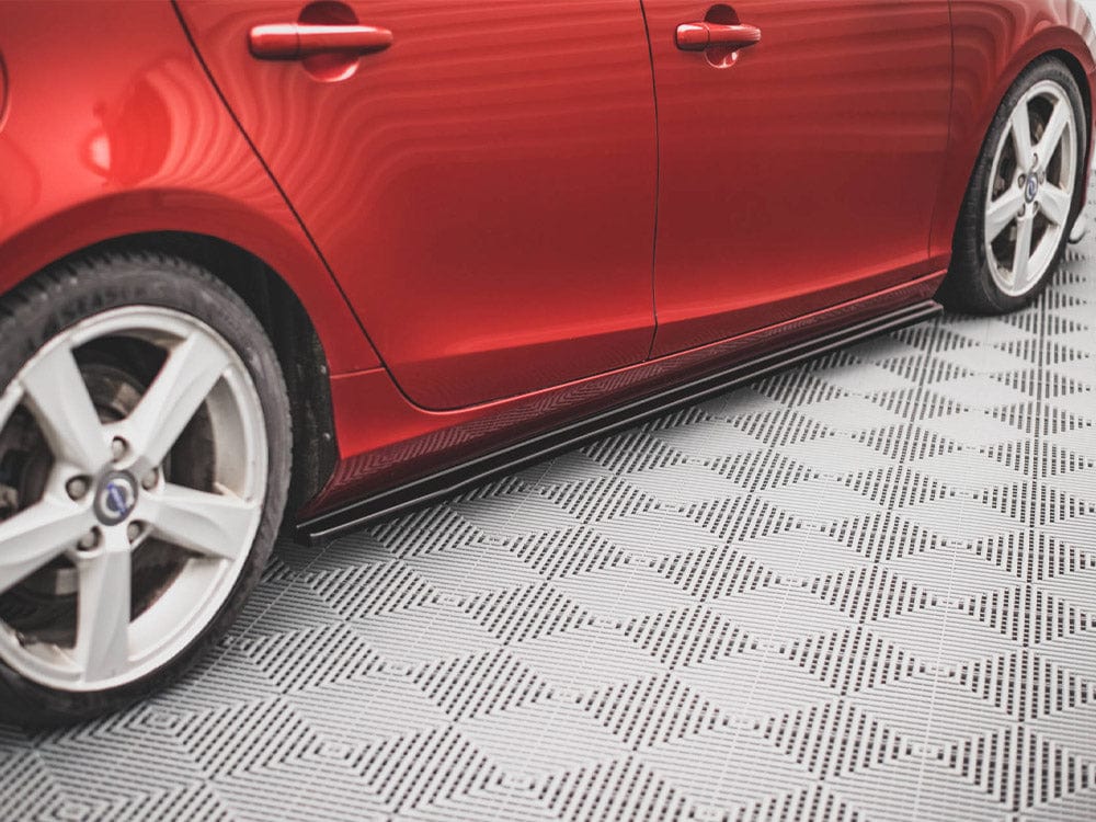 Maxton Design Side Skirts Diffusers Volvo V40 2012-2019 Maxton Design SR