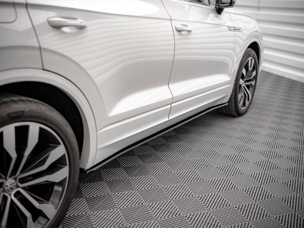 Maxton Design Side Skirts Diffusers VW Touareg R-line MK3 2018- Maxton Design SR
