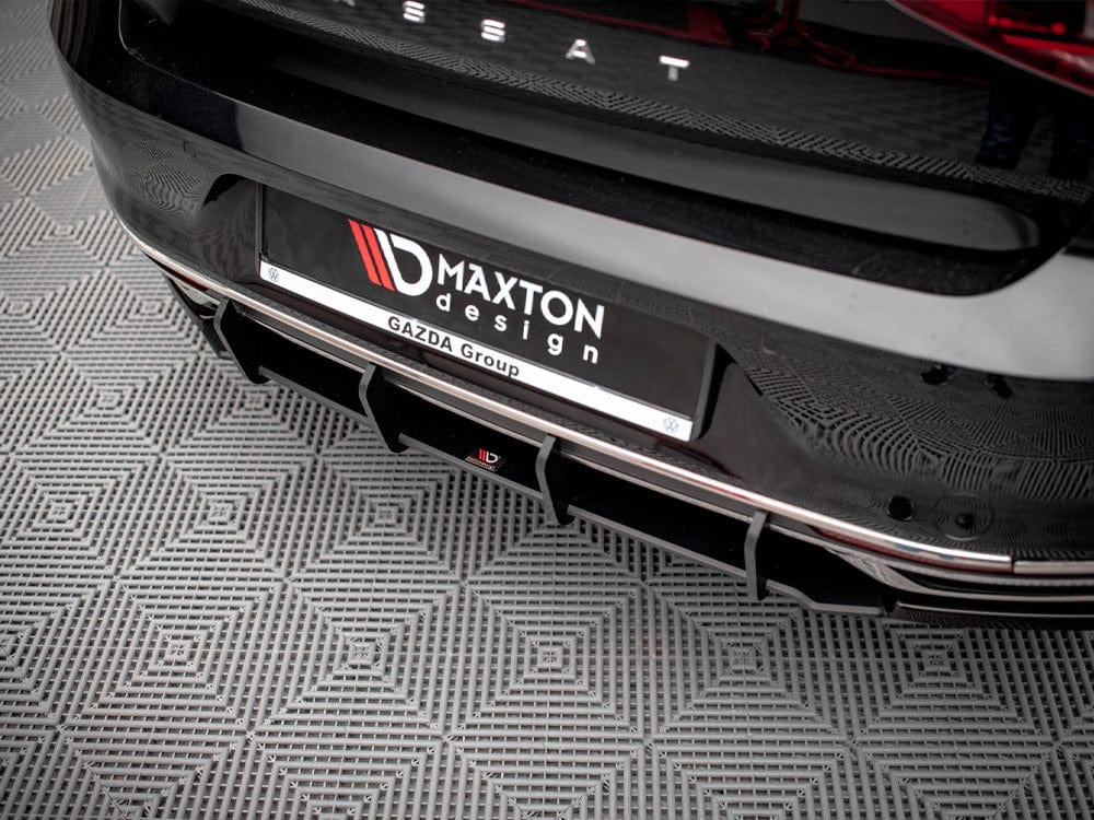 Maxton Design Street PRO Rear Diffuser VW Passat B8 Facelift 2019- Maxton Design SR
