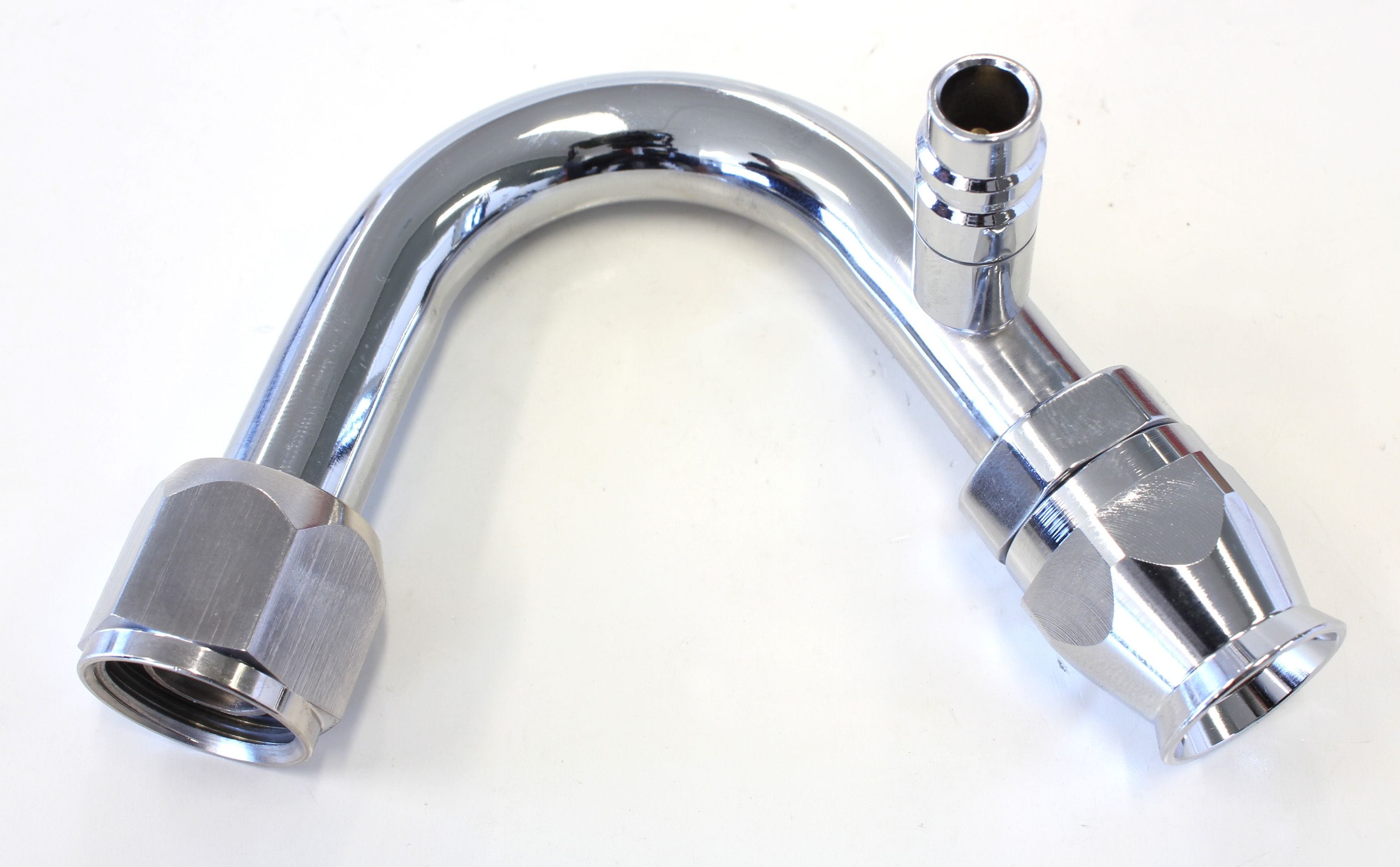 Aeroflow Performance Aeroflow A/C 135° Fitting #10 with Charge Port AFFCE-10135B SR