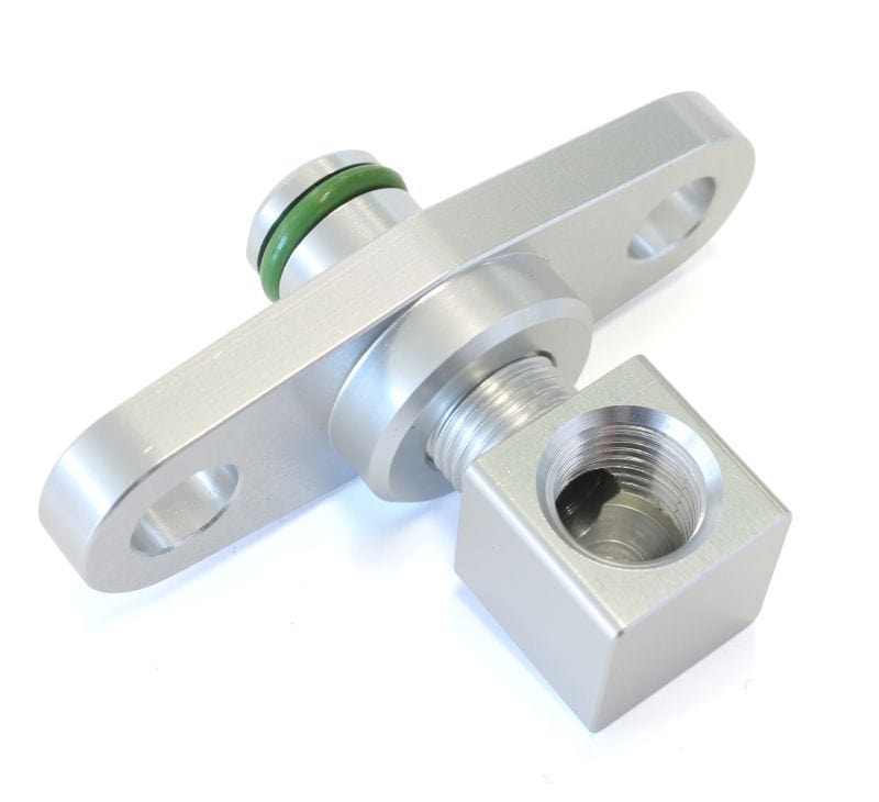 Aeroflow Performance Suit Mitsubishi EVO 10 with 40mm Centres Aeroflow Fuel Rail Adapter (Raw) AF64-2068S SR