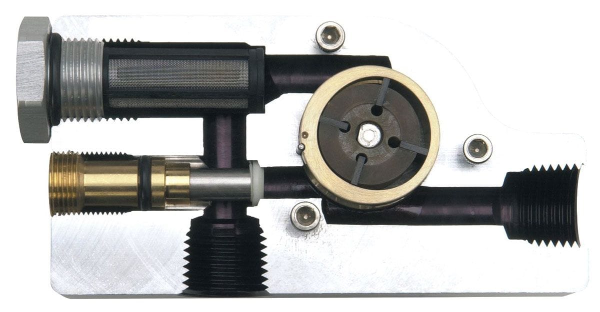 EDELBROCK 160 GPH (free flow), 1/2" NPT inlet/outlet for carburettor applicatio Edelbrock Quiet-Flo Electric Fuel Pump ED1792 SR