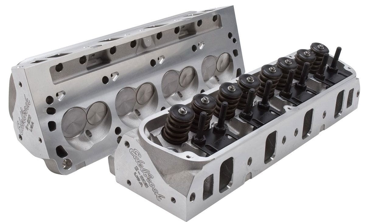 EDELBROCK Suit SB Ford With Flat Tappet & Hydraulic Roller Camshaft Edelbrock E-Street Cylinder Head ED5028 SR