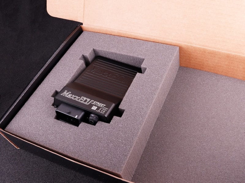 Maxx ECU Engine Management MaxxECU STREET PREMIUM (ECU, harness, accessories and LSU 4.2) MaxxECU Street ECU SR