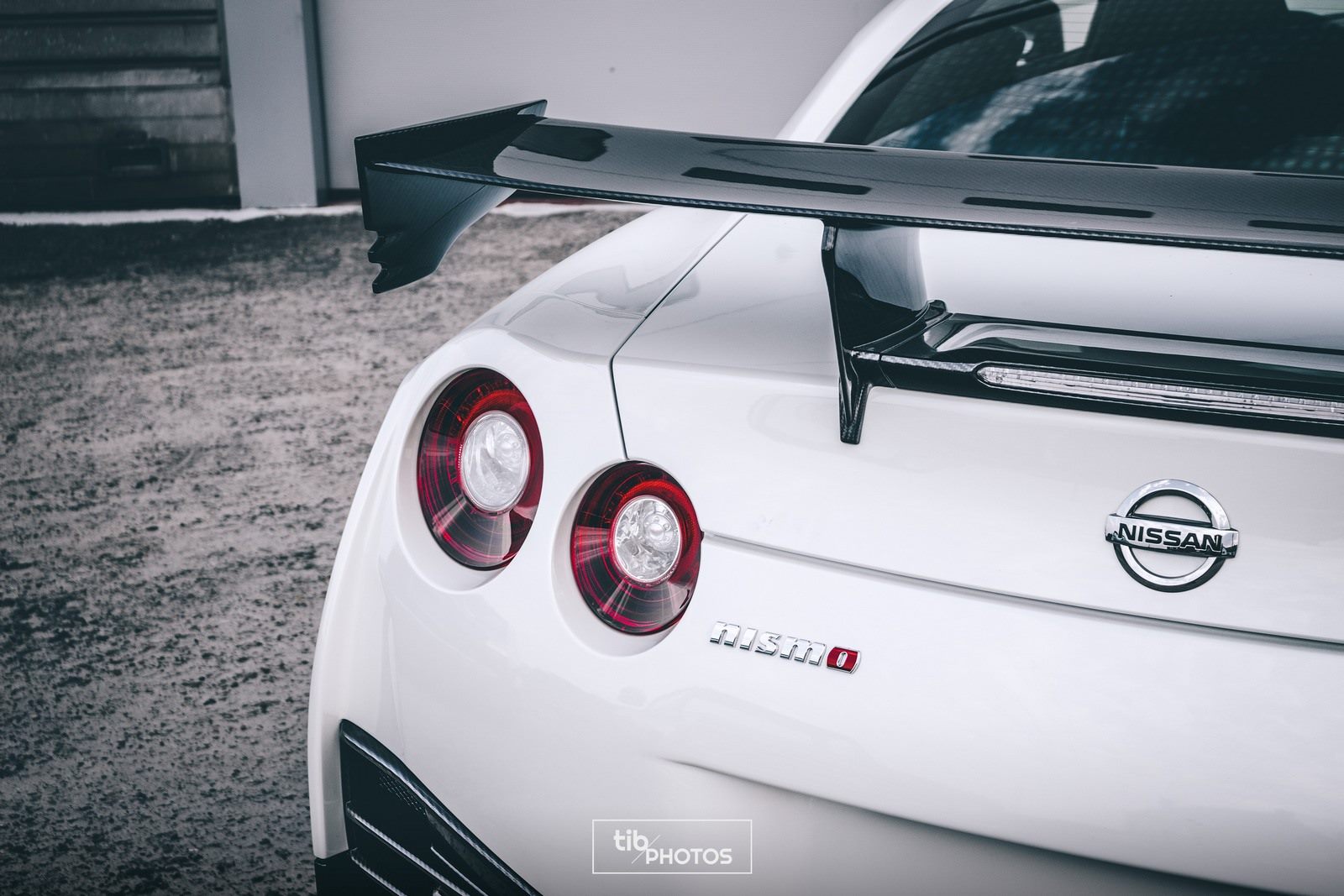 Luxury Sports Nismo Style Carbon Rear Spoiler For Nissan Skyline R35 GTR -PP