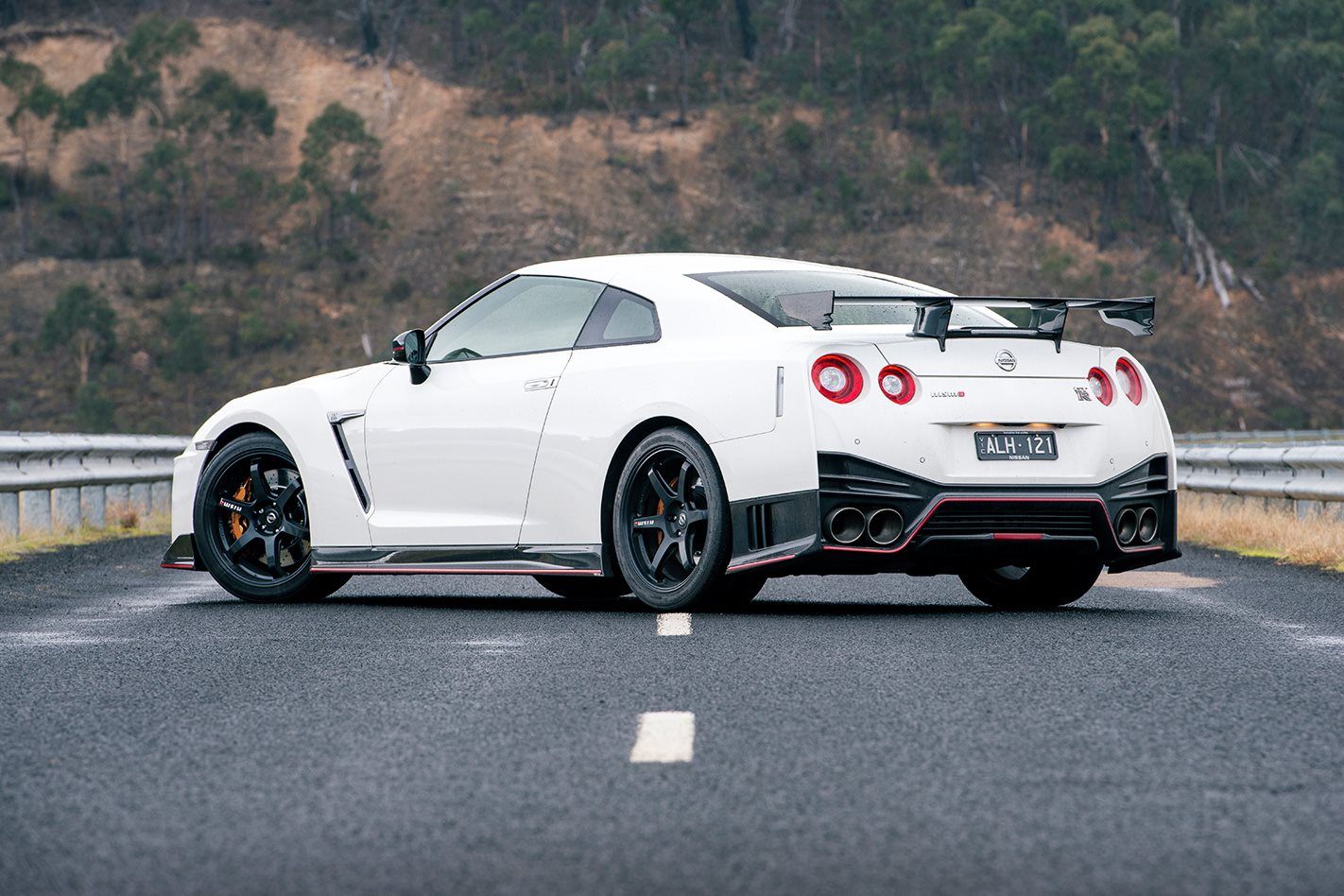 Luxury Sports Nismo Style Carbon Rear Spoiler For Nissan Skyline R35 GTR -PP