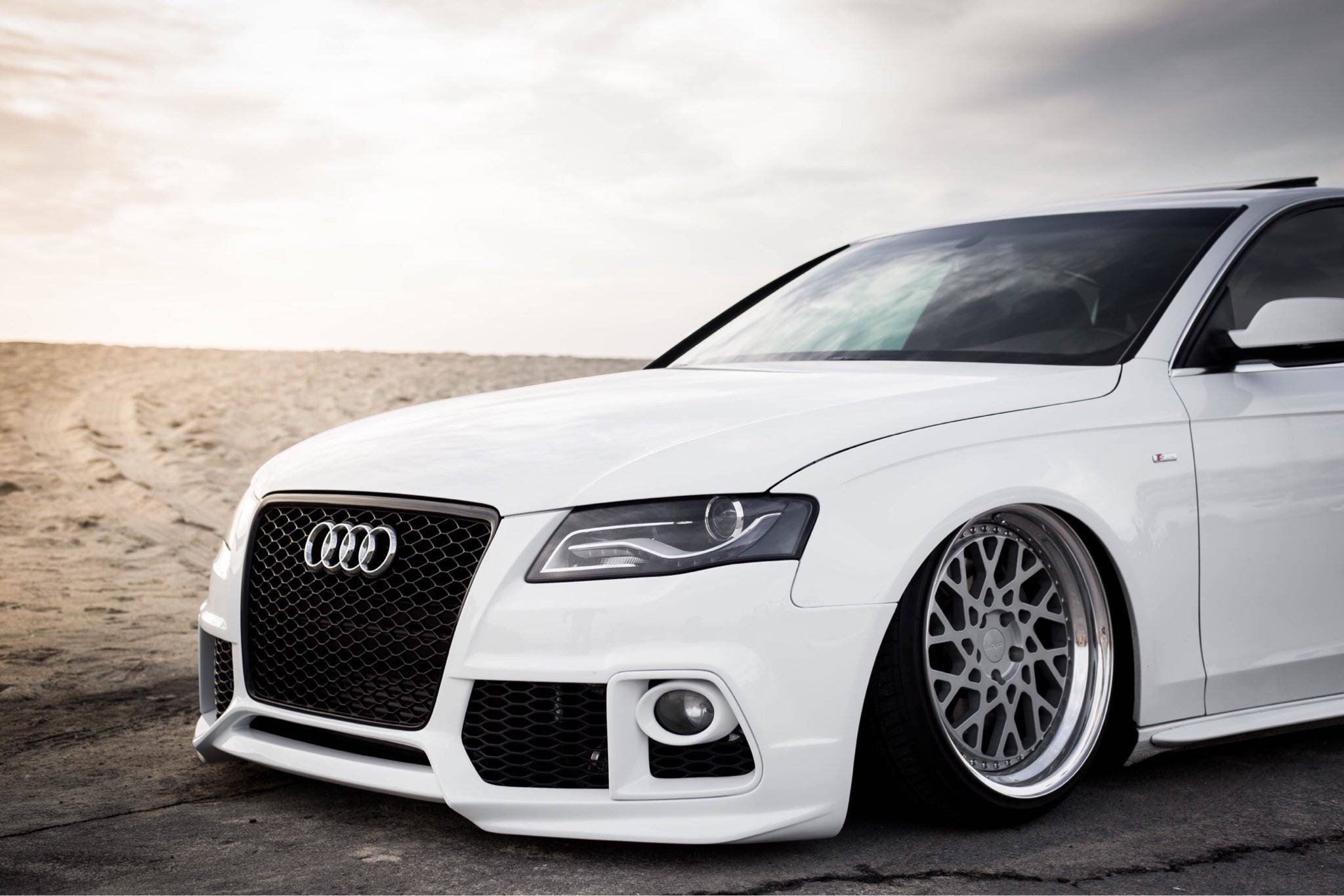 Luxury Sports Caractere Style Front Bumper For Audi A4 B8 -PP