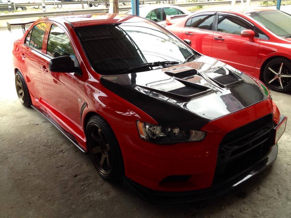 Luxury Sports Varis V1 Style Carbon Bonnet For Mitsubishi EVO X -PP