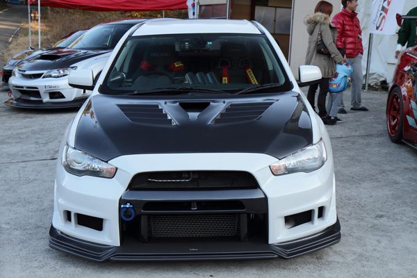 Luxury Sports Varis V2 Style Carbon Bonnet For Mitsubishi EVO X -PP