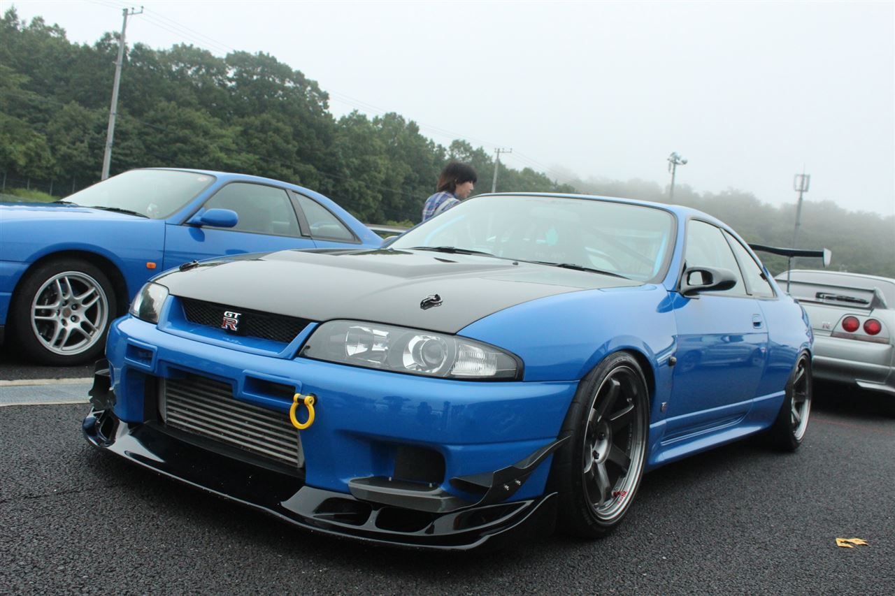 Luxury Sports Auto Select Style FRP Front Lip For Nissan Skyline R33 GTR -PP