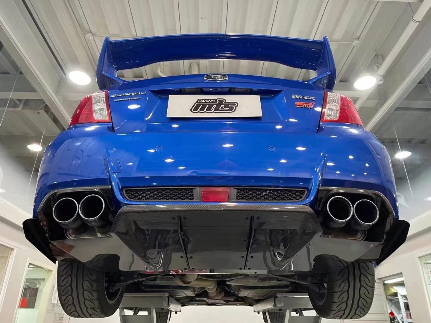 Luxury Sports Varis Style Rear Diffuser With Side Pieces For Impreza V11 GVB -PP