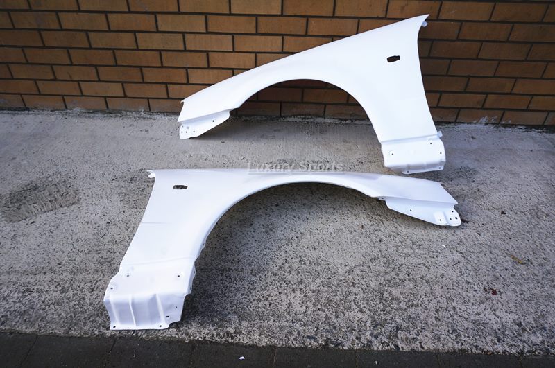 Luxury Sports Factory OEM Style Front Fender For Nissan Skyline R34