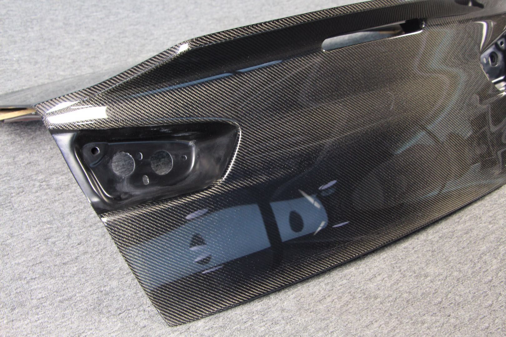 Luxury Sports Do Luck Style Boot Lid EVO X -PP