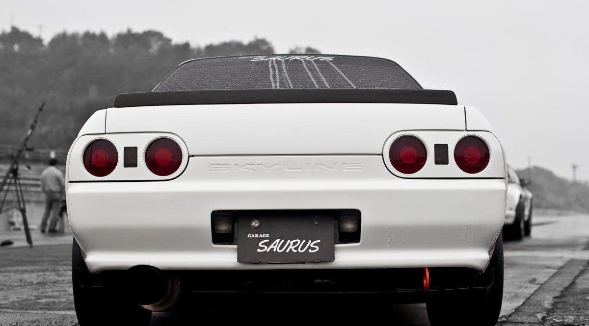 Luxury Sports Nismo Style Fiberglass Boot Spoiler For Nissan Skyline R32 2DR