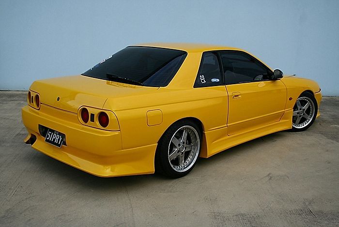 Luxury Sports Vertex Style Rear Bumper For Nissan Skyline R32 2DR