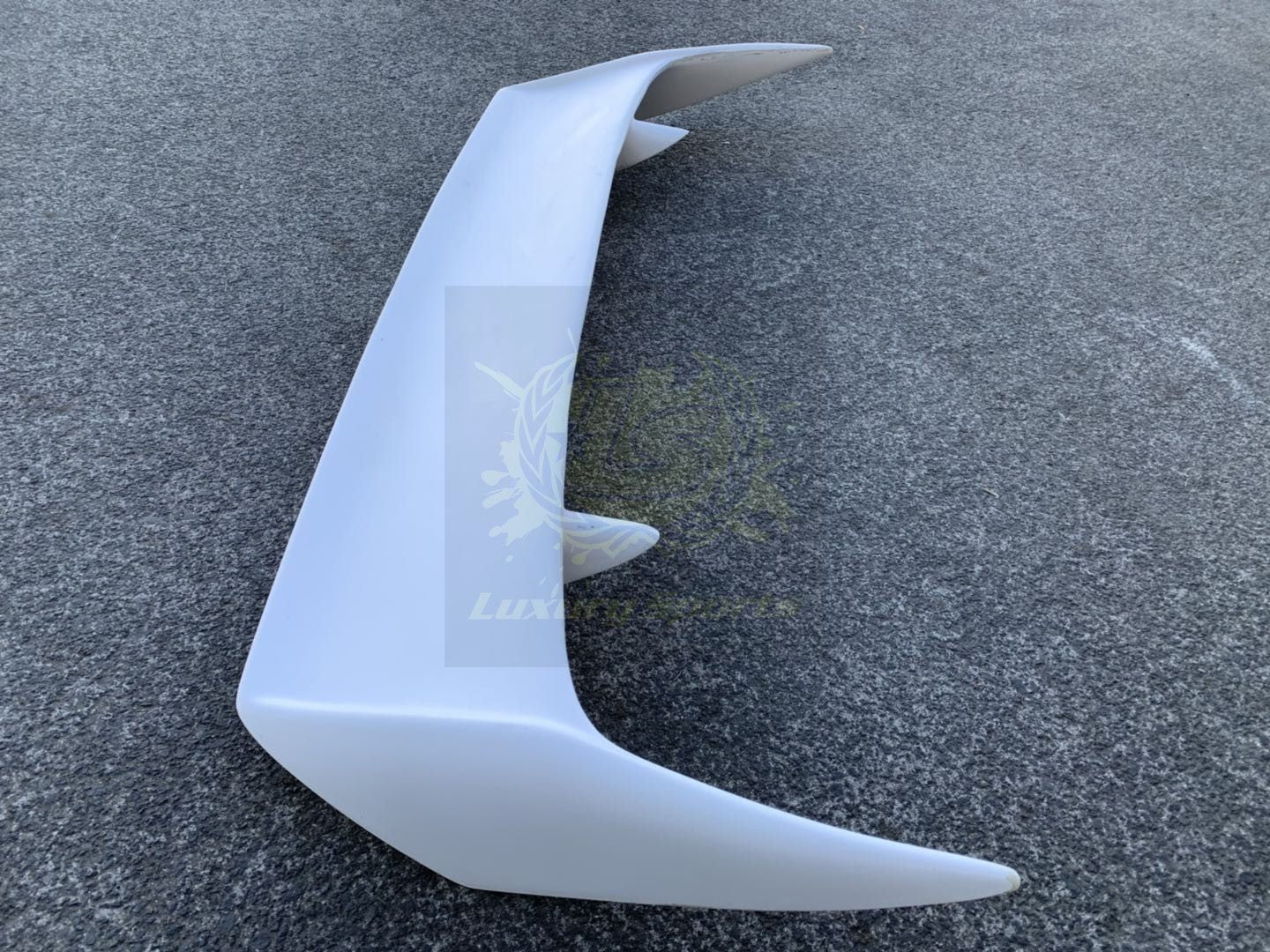 Luxury Sports Power 326 Style Rear Spoiler