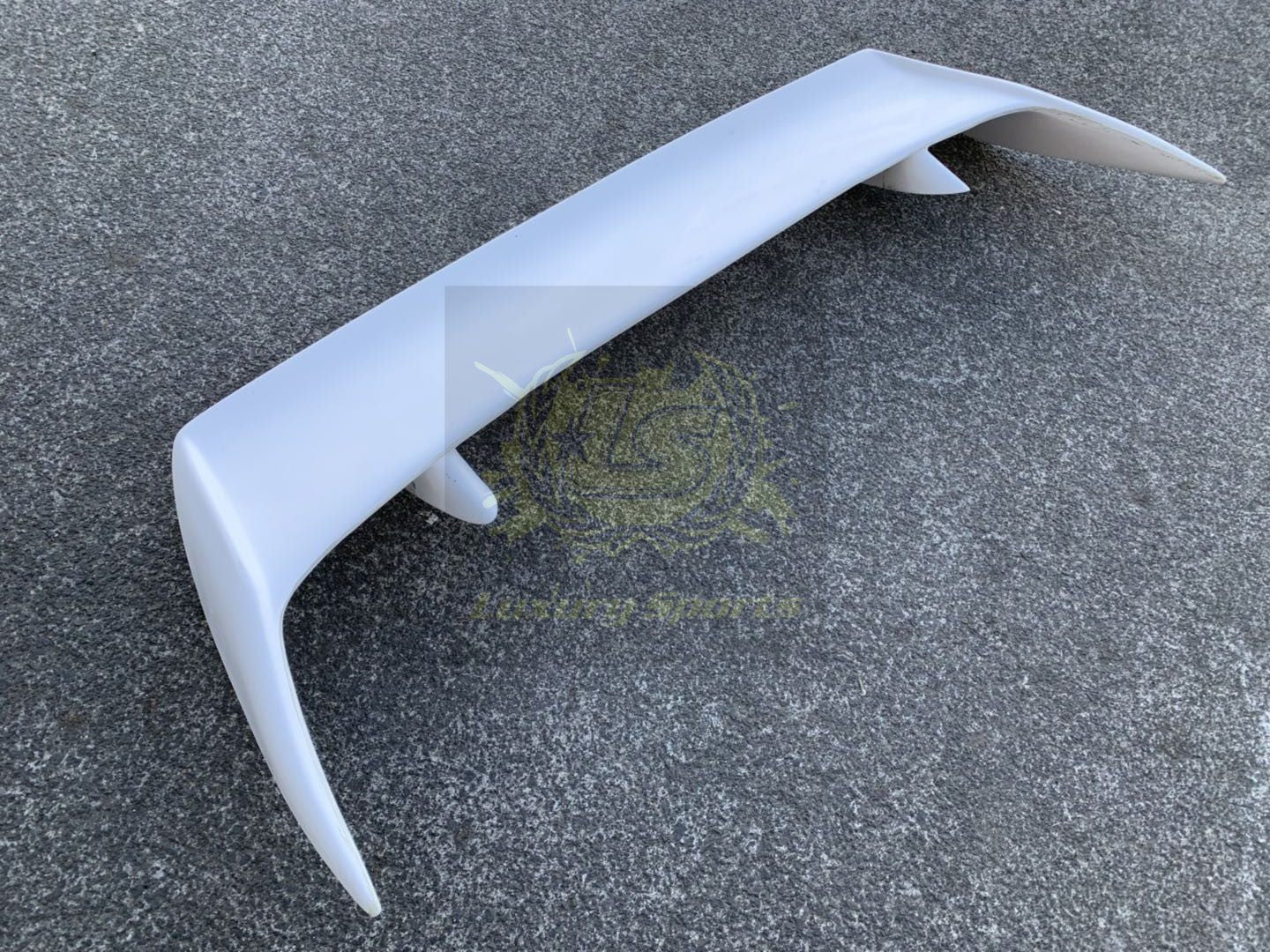 Luxury Sports Power 326 Style Rear Spoiler