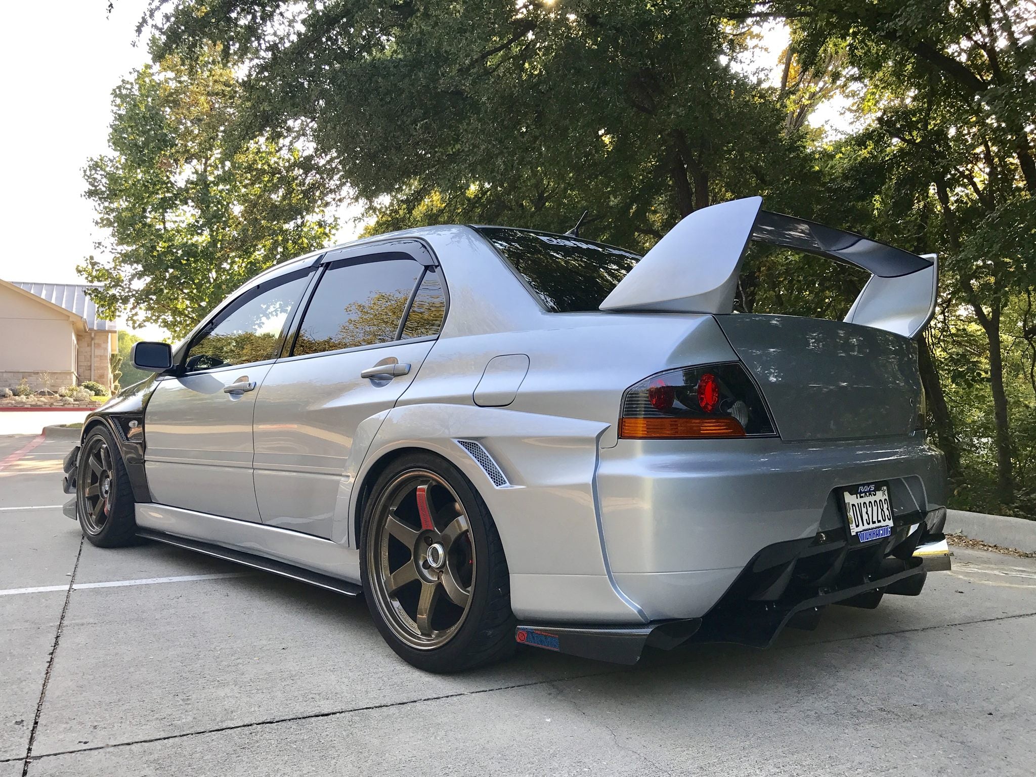 Luxury Sports Voltex Style Rear Fender For Mitsubishi EVO 7-9 -PP