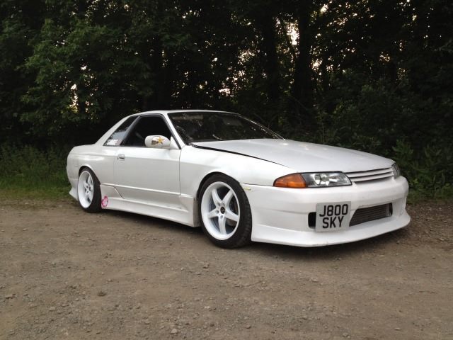 Luxury Sports Vertex Style Front Bumper For Nissan Skyline R32