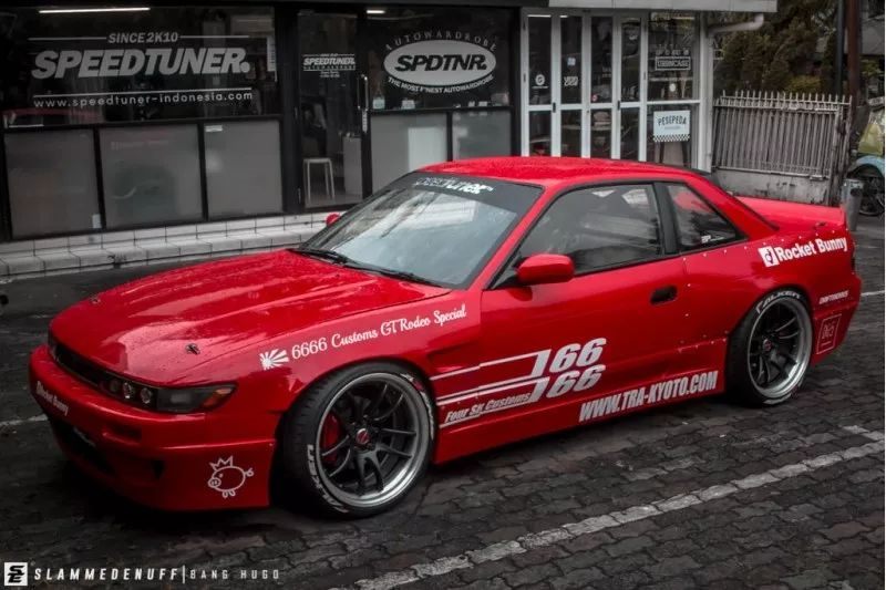 Luxury Sports Rocket Bunny V1 Style Side Skirts For Nissan Silvia S13