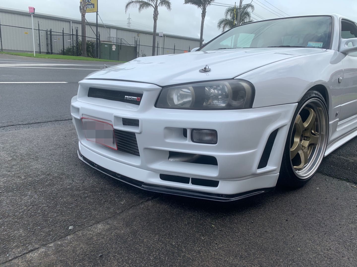 LS East Bear GTR Conversion Style Front Bumper With Lip For Nissan Skyline R34