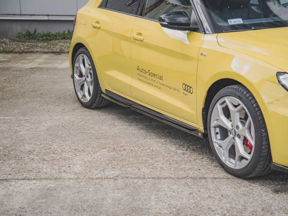 Side Skirts Splitters Audi A1 S-line GB 2018- Maxton Design