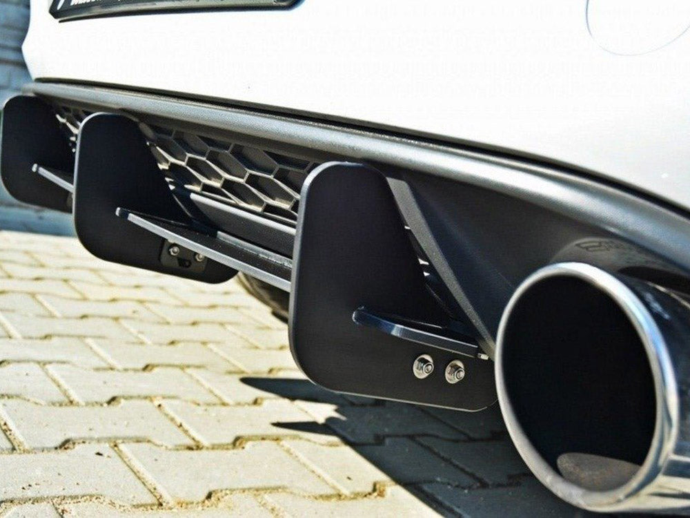 VW Golf MK7 GTI Rear Diffuser &amp; Rear Side Splitters Maxton Design