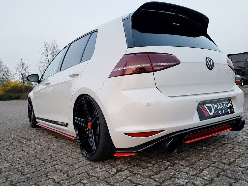 Central Rear Splitter VW Golf MK7 GTI Clubsport 2016-2017 Maxton Design