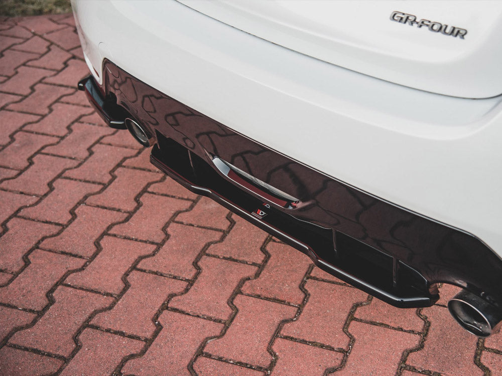 Central Rear Splitter Toyota GR Yaris MK4 2020- Maxton Design