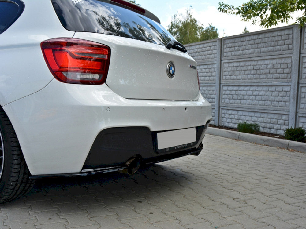 Central Rear Splitter BMW 1 F20 / F21 Maxton Design