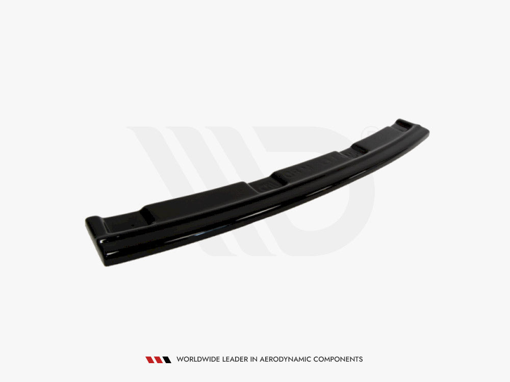 Central Rear Splitter BMW 1 F20 / F21 Maxton Design