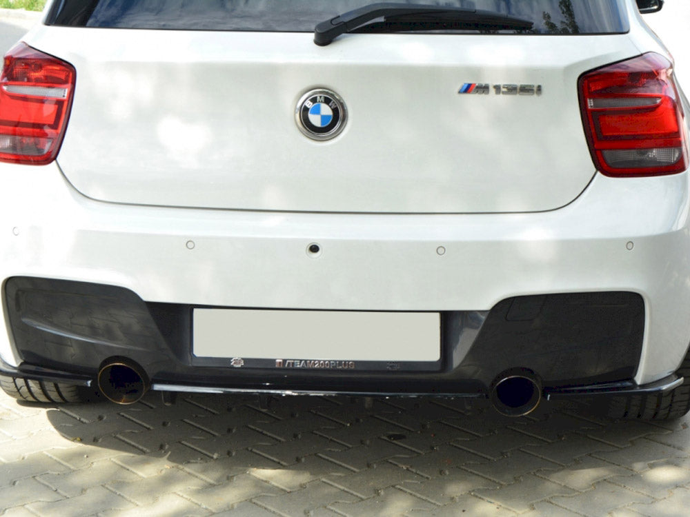 Central Rear Splitter (Vertical Bars) BMW 1 F20 / F21 Maxton Design