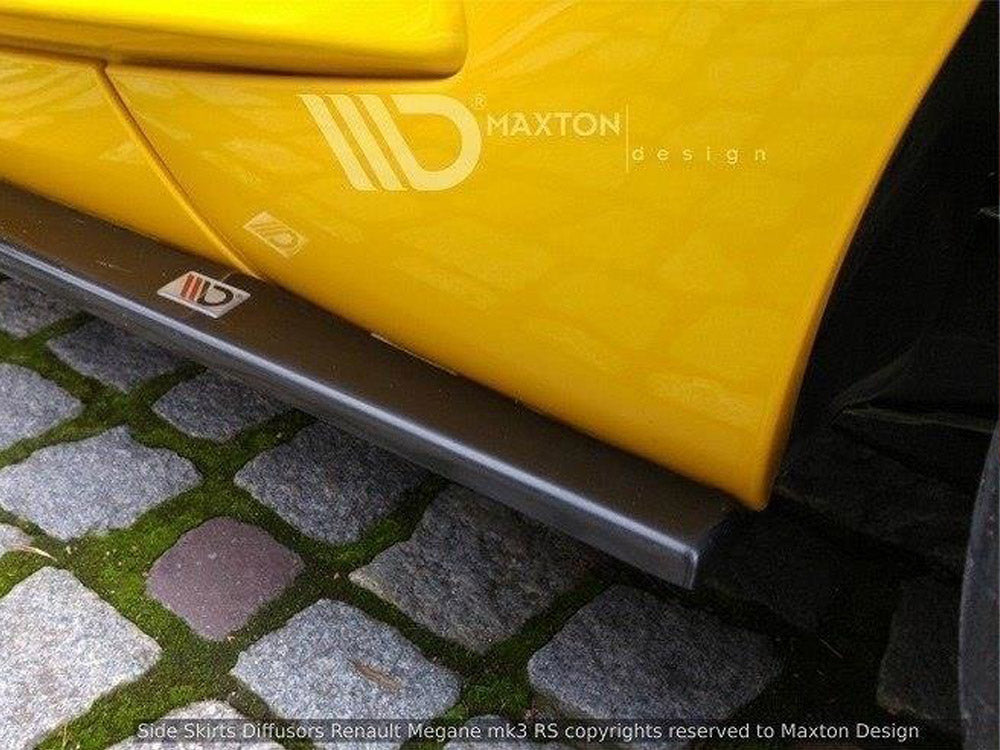 Side Skirts Diffusers Renault Megane 3 RS Maxton Design