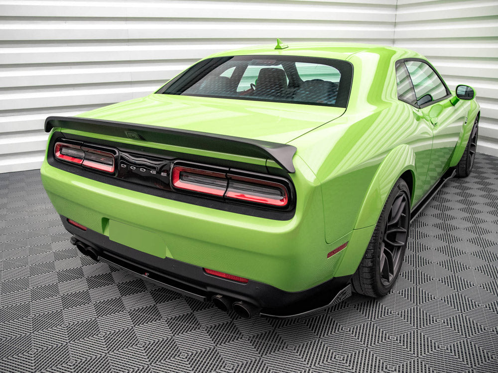 Central Rear Splitter Dodge Challenger SRT Hellcat Widebody Mk3 Maxton Design