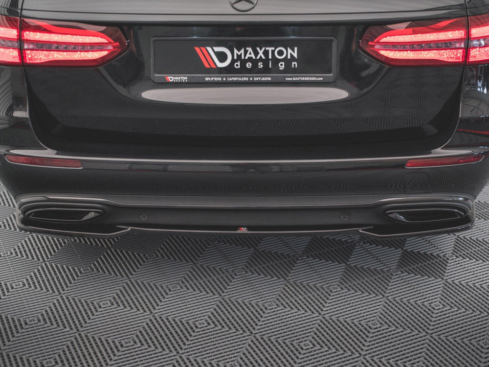 Central Rear Splitter Mercedes E W213 Maxton Design