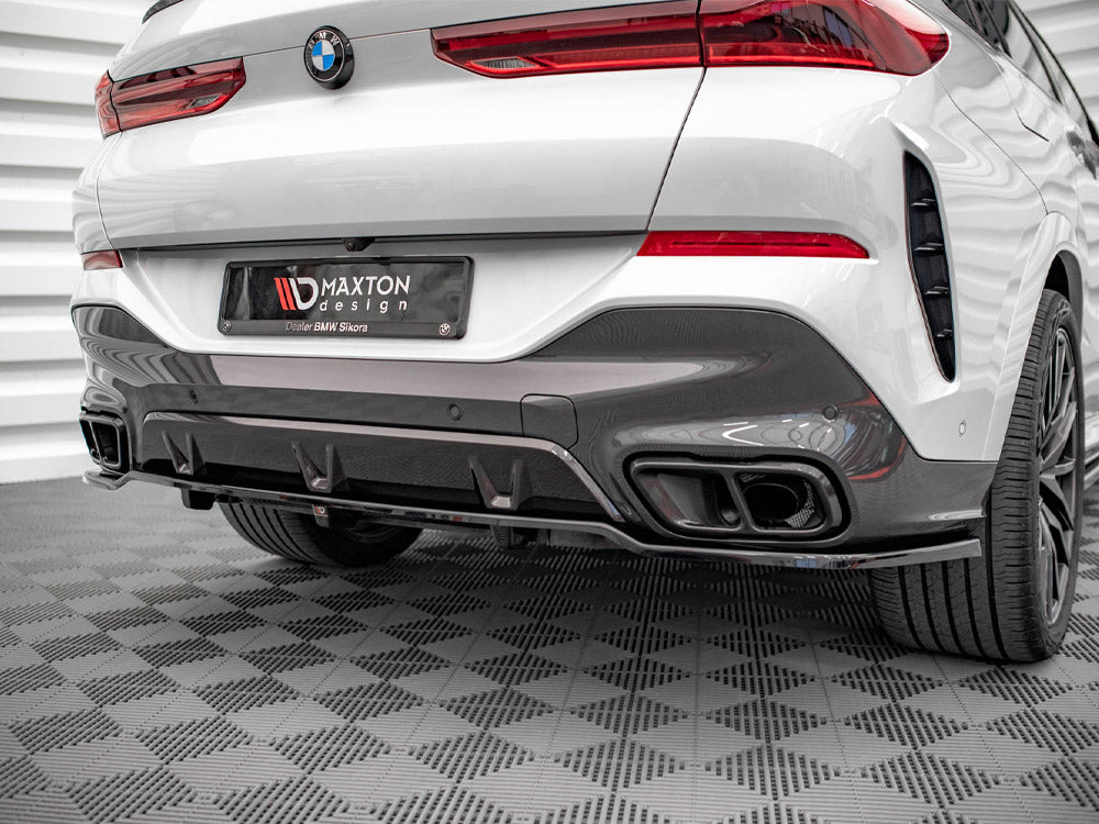 Central Rear Splitter (Vertical Bars) V.1 BMW X6 M-Pack G06 Maxton Design