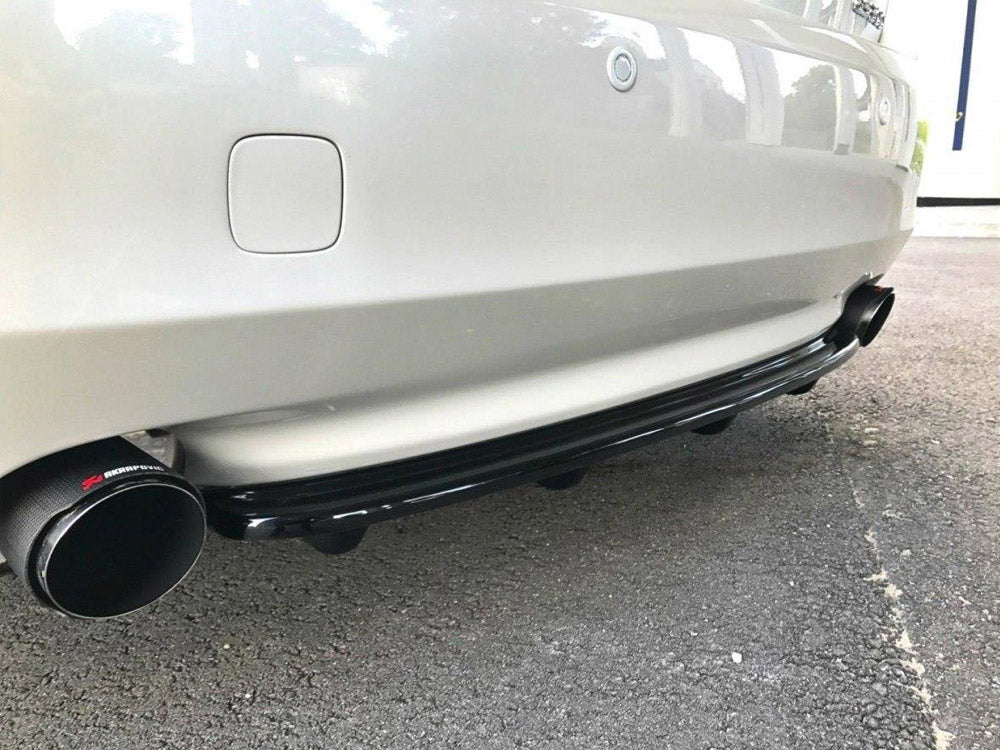 Central Rear Splitter (Vertical Bars) Lexus GS 300 Mk3 Facelift Maxton Design