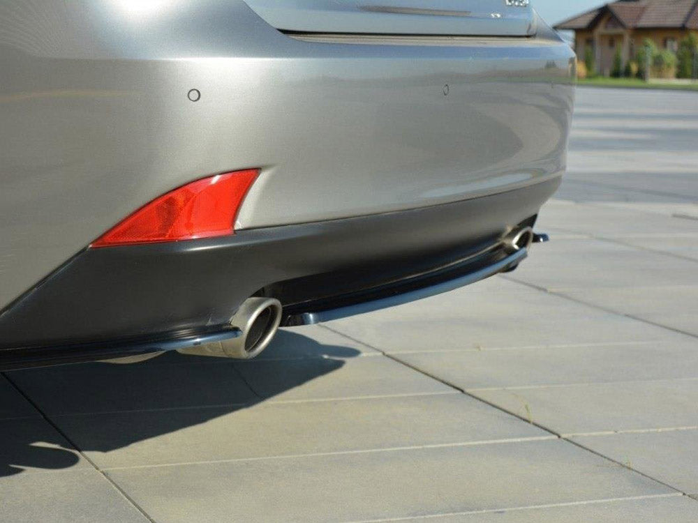 Central Rear Splitter Lexus IS Mk3 T Maxton Design