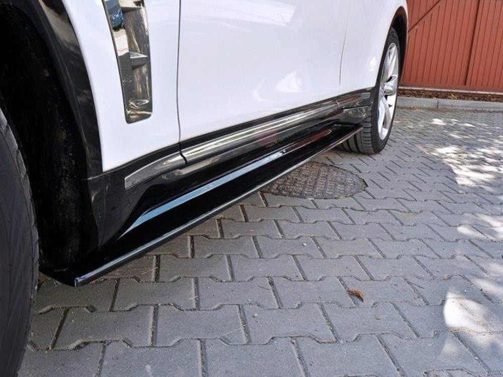 Side Skirts Diffusers Infiniti QX70 Maxton Design