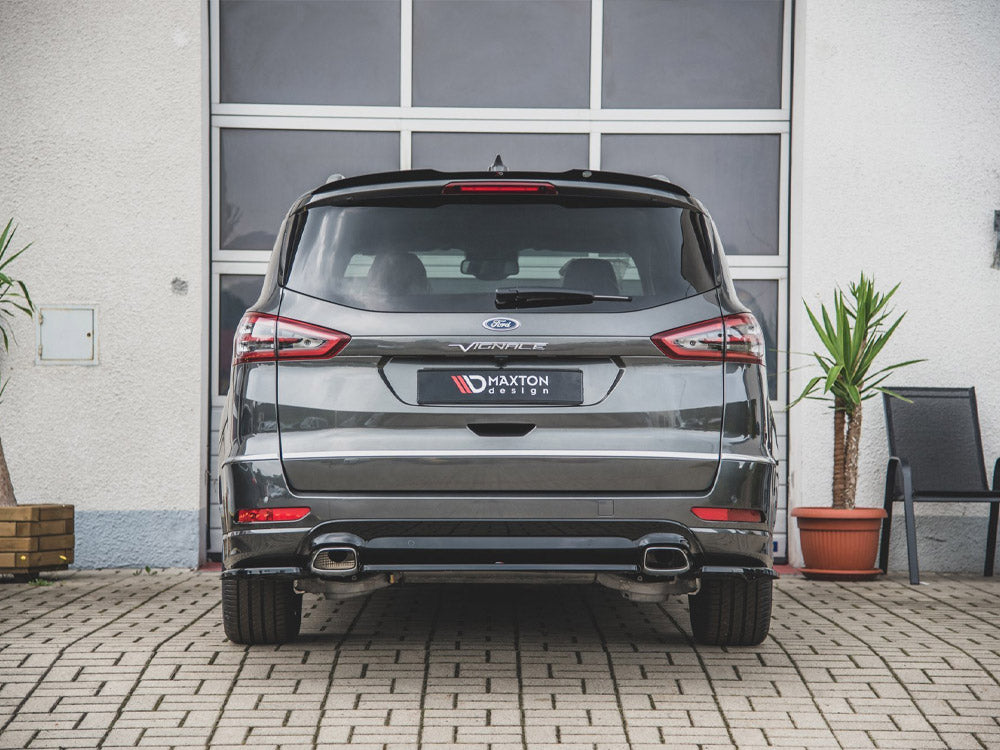 Central Rear Splitter Ford S-Max Vignale Mk2 Facelift 2019- Maxton Design