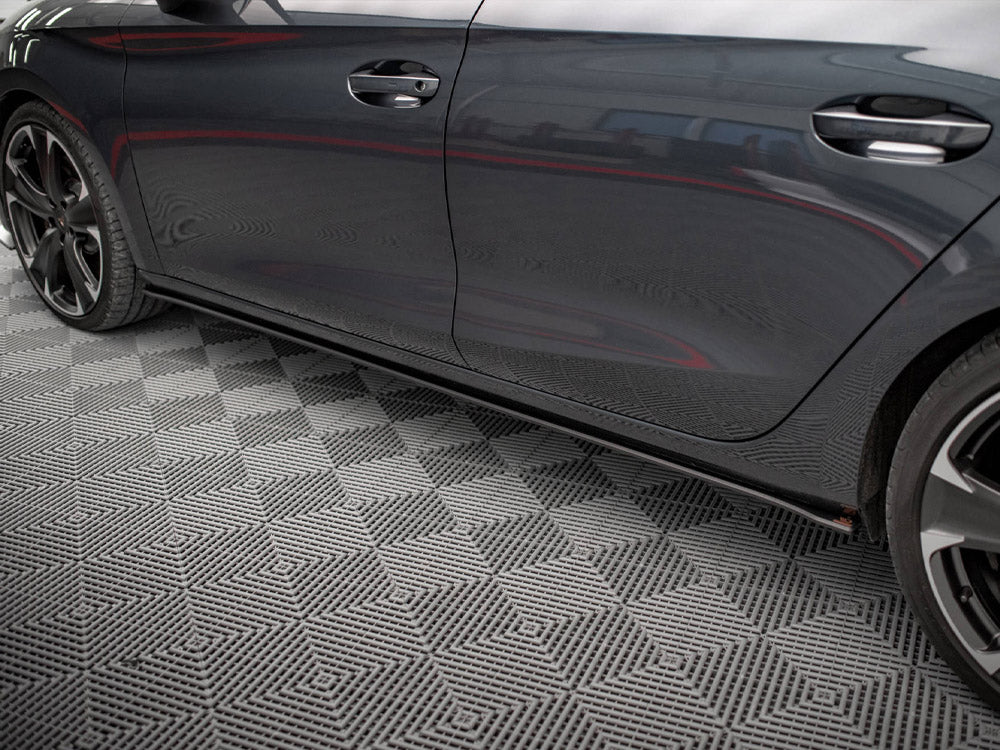 Street PRO Side Skirts Diffusers Cupra Leon 2020- Maxton Design