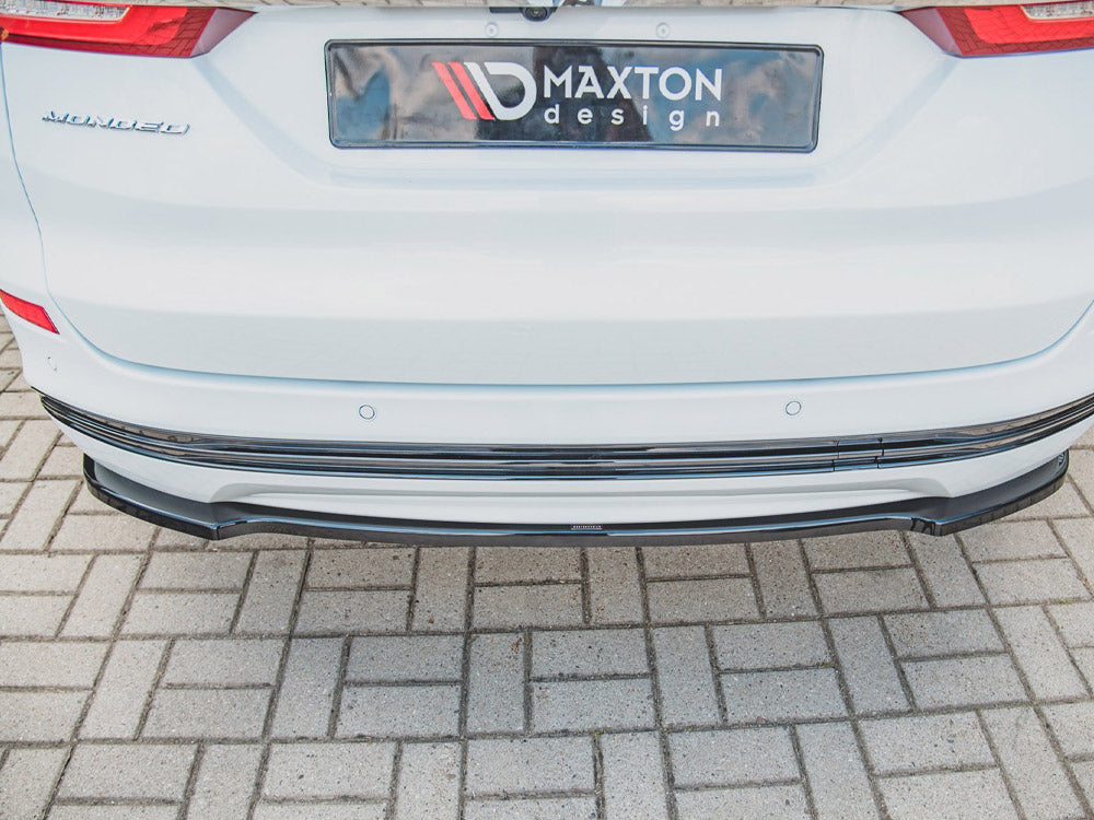 Central Rear Splitter Ford Mondeo Estate Platinum MK5 Facelift 2019- Maxton Design