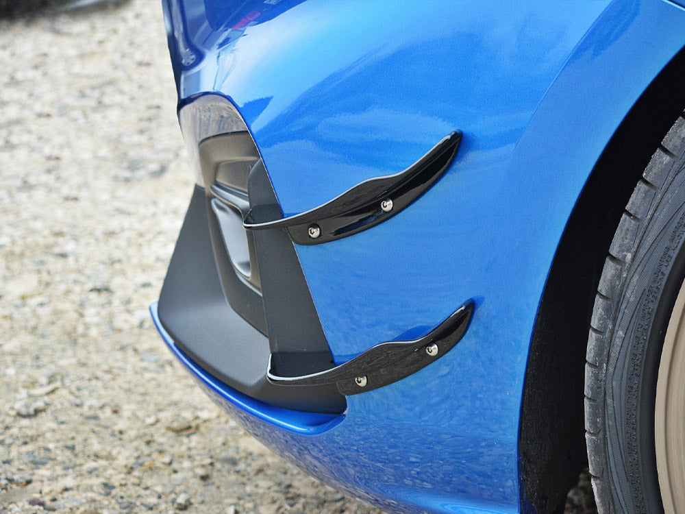 Front Bumper Wings (Canards) Ford Focus ST / ST-Line Mk4 Maxton Design