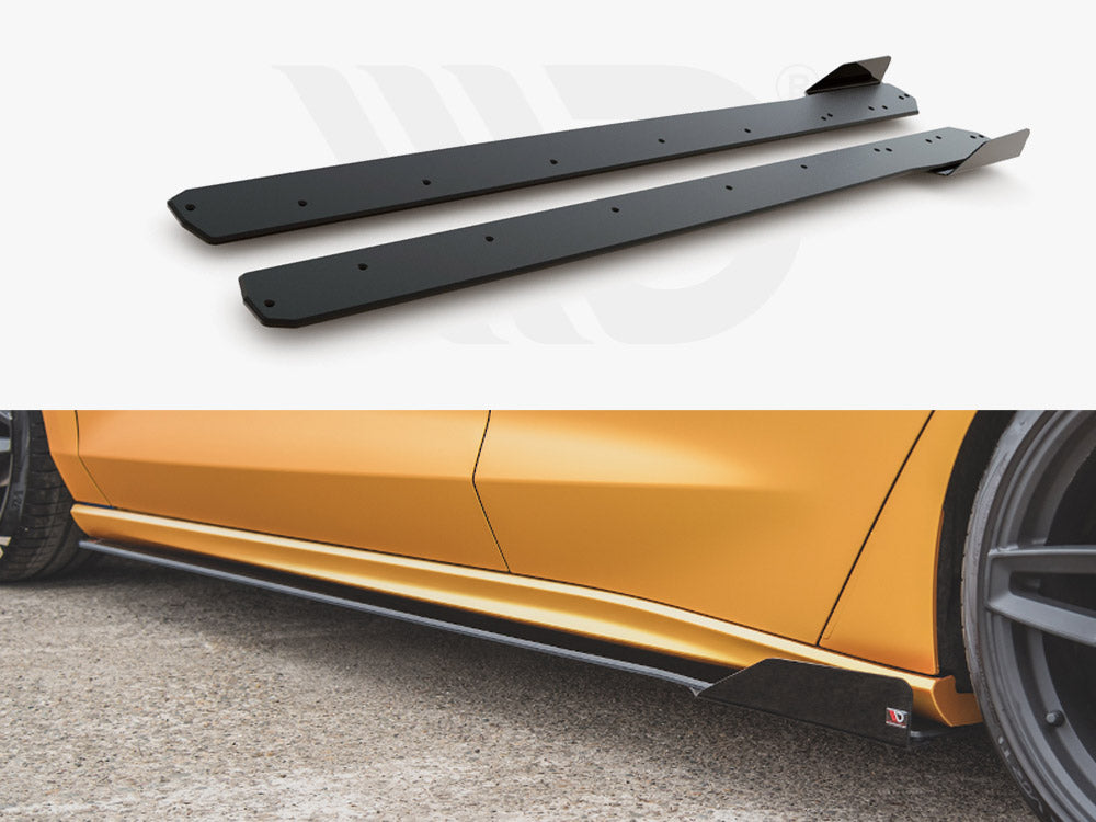 Street PRO Side Skirt Diffusers (+flaps) Ford Focus ST / ST-Line Mk4 Maxton Design