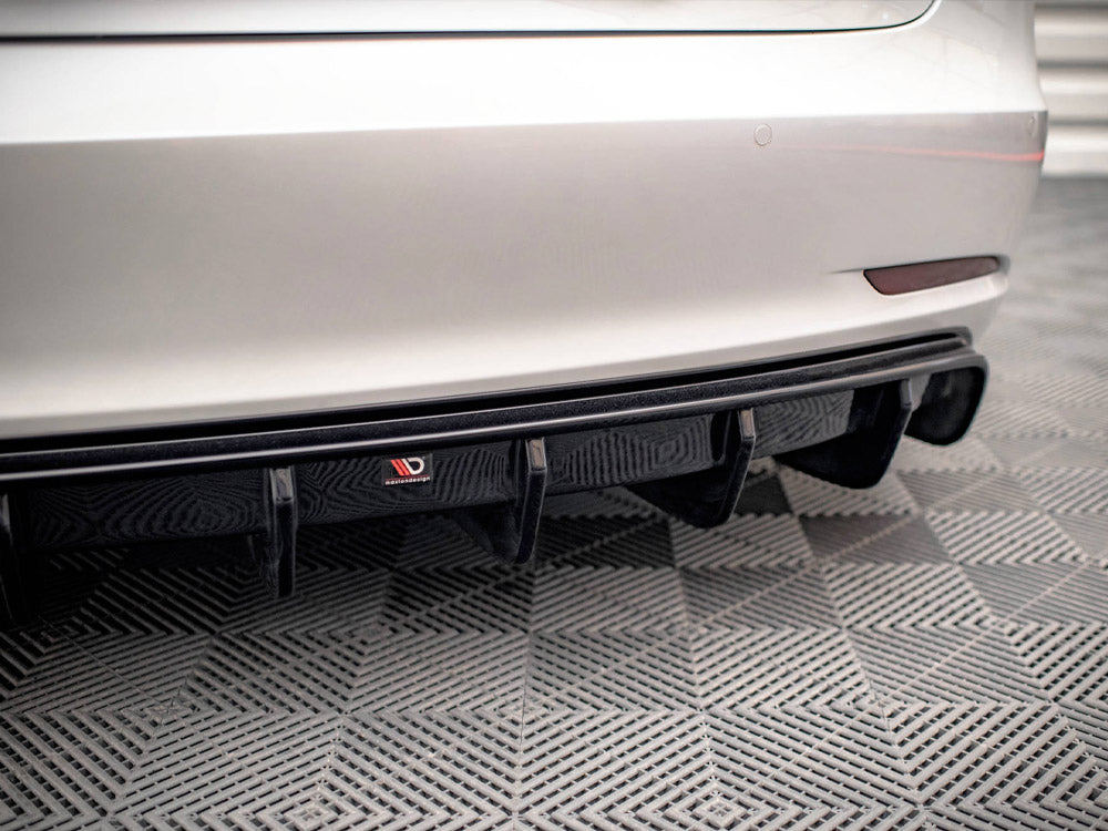 Rear Valance V.2 Tesla Model 3 2017- Maxton Design