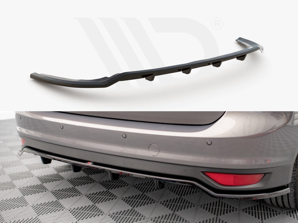 Central Rear Splitter (Vertical Bars) Ford C-Max Mk2 2010-2014 Maxton Design