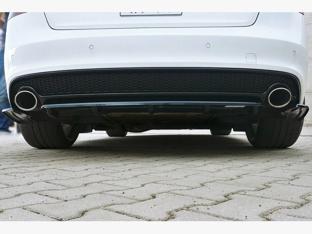 Central Rear Splitter (Vertical Bars) Audi A5 S-line 8T FL Coupe / Sportback 2011-2016 Maxton Design